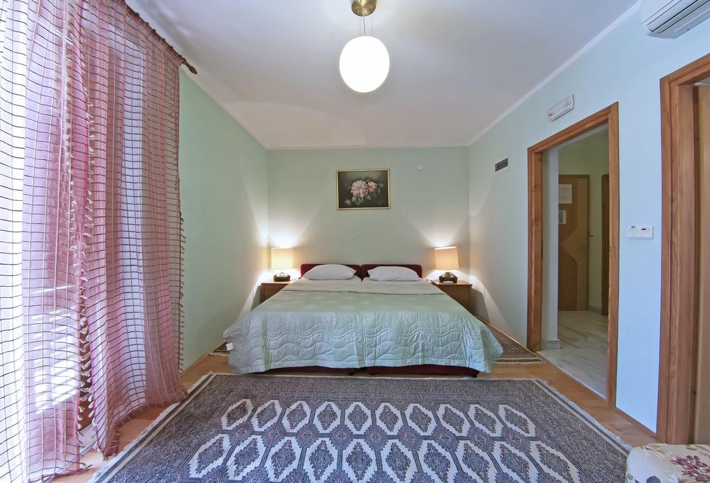 Villa Ana Zaton  Buitenkant foto