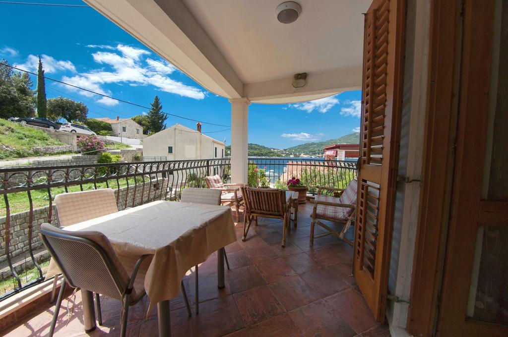 Villa Ana Zaton  Buitenkant foto